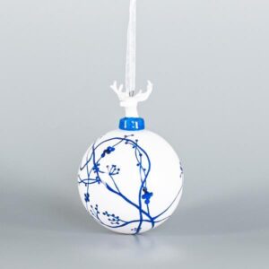 GLASS BALL WITH PORCELAIN REINDEER