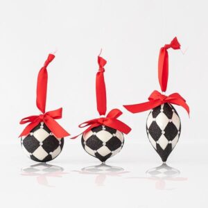 GLASS ORNAMENT