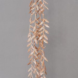 TWIG WITH LITTLE LEAVES