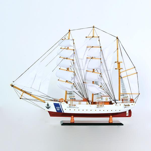SAILBOAT