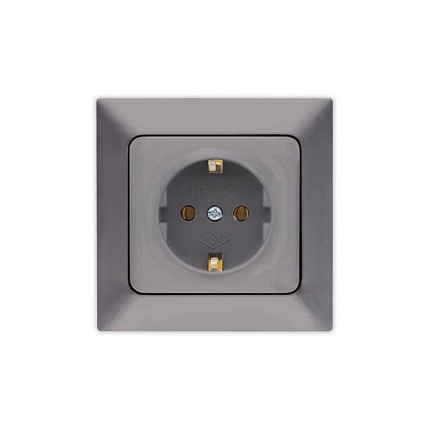 CHILDPROOF EARTHED SOCKET OUTLET  SMOKED