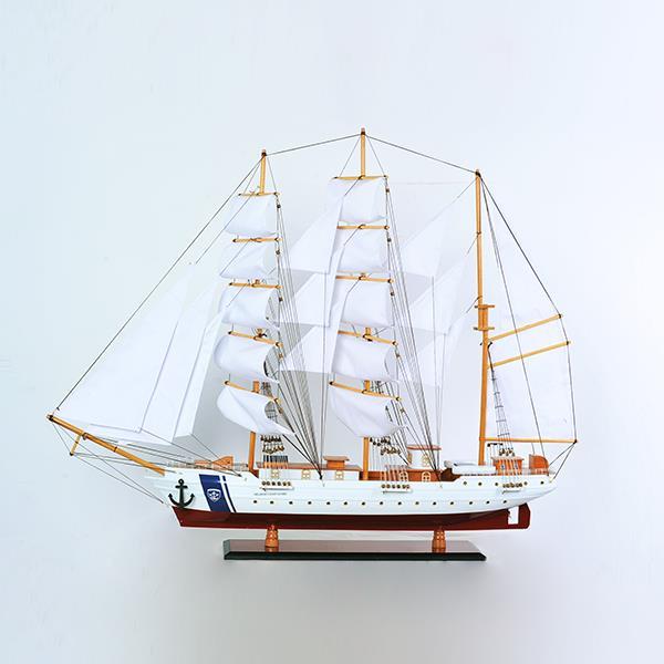SAILBOAT