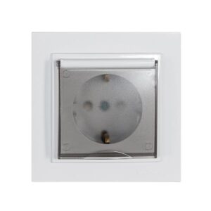 DESPINA CHILDPROOF SOCKET OUTLET EARTHED WITH COVER WHITE