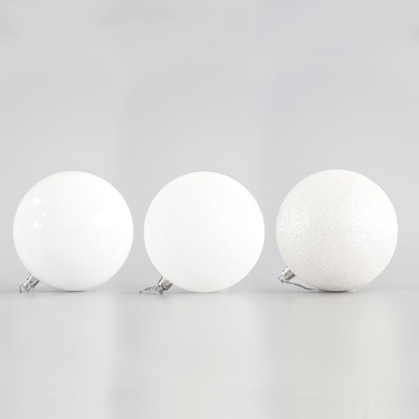 PLASTIC WHITE BALLS