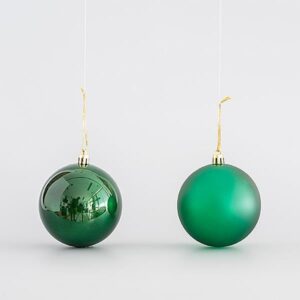PLASTIC BALL